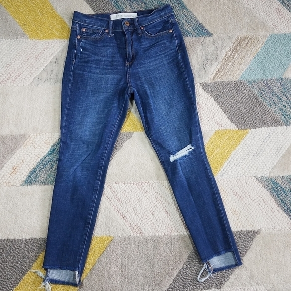Gap Raw Hem Super High Rise Distressed Skinny - Picture 2 of 8
